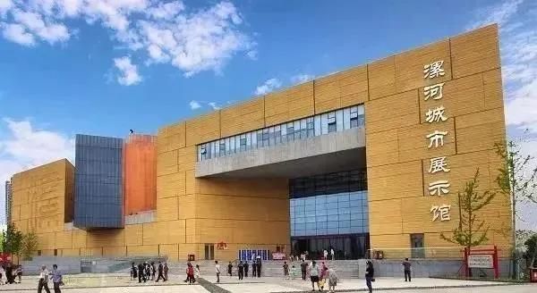 Light gray water wall slab was applied to the Exhibition hall project of Luohe City in Henan Province